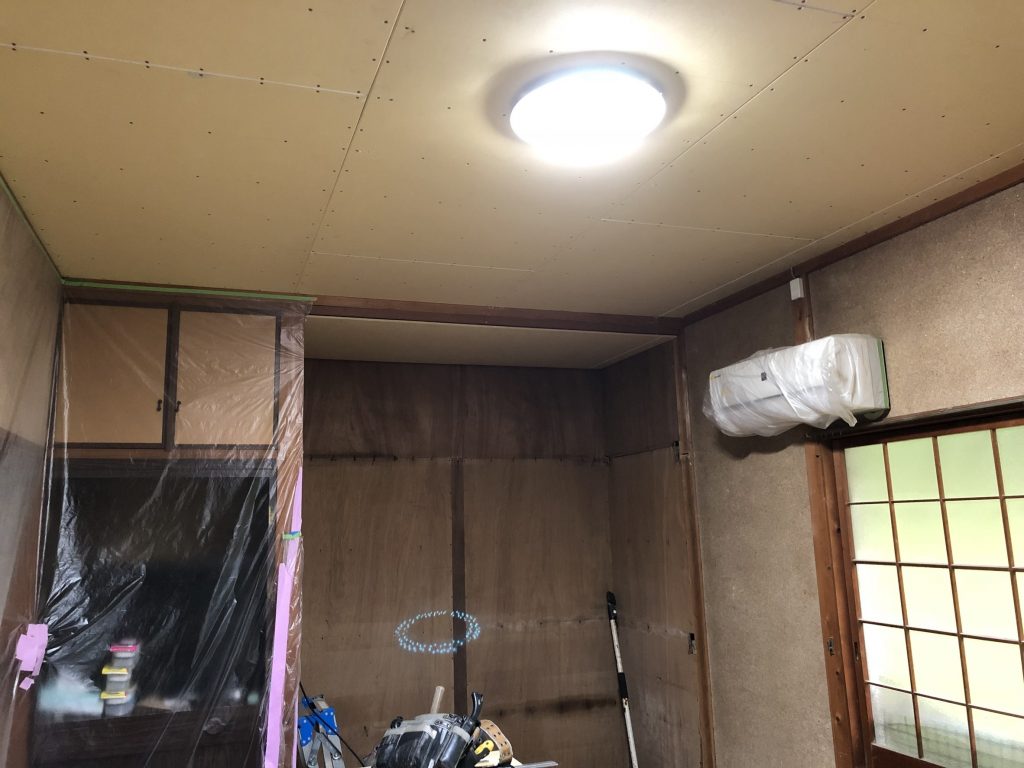 早島町内装工事　工事中⑤